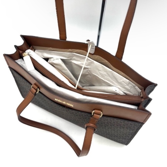 Michael Kors Jet Set Large Signature Logo Tote Bag & Flat Phone Case Wallet Set - Picture 11 of 15